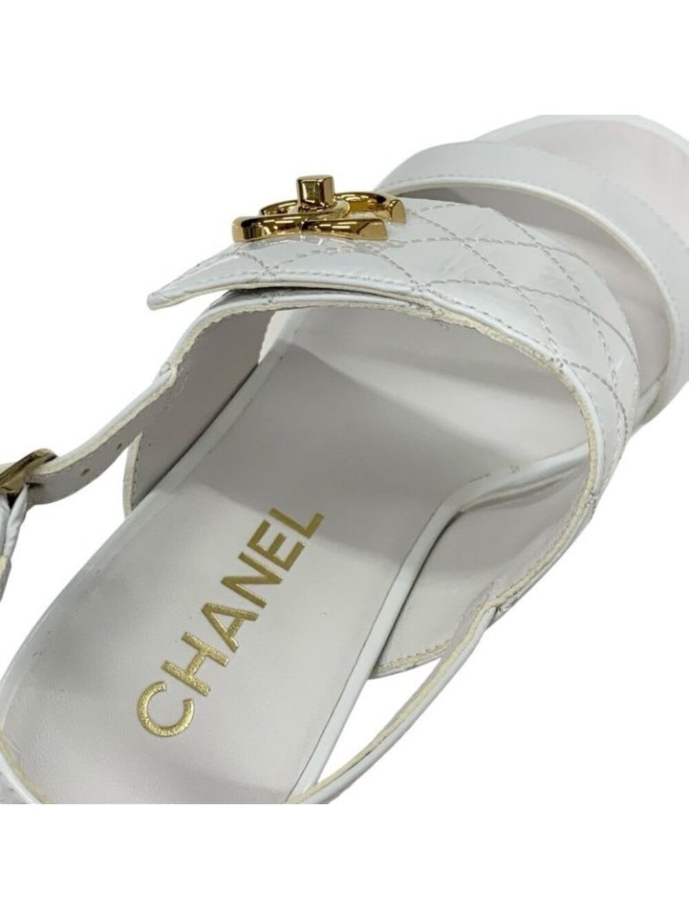 Chanel Sandals Shoes Patent White Gold Quilted Coco Mark Turnlock Strap - Picture 7 of 9